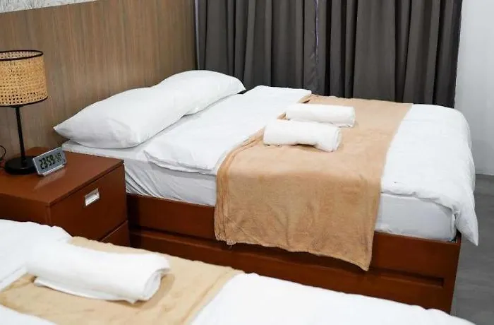 Hotel Oyo 1168 Gimaca Boutique & Cafe 3*
