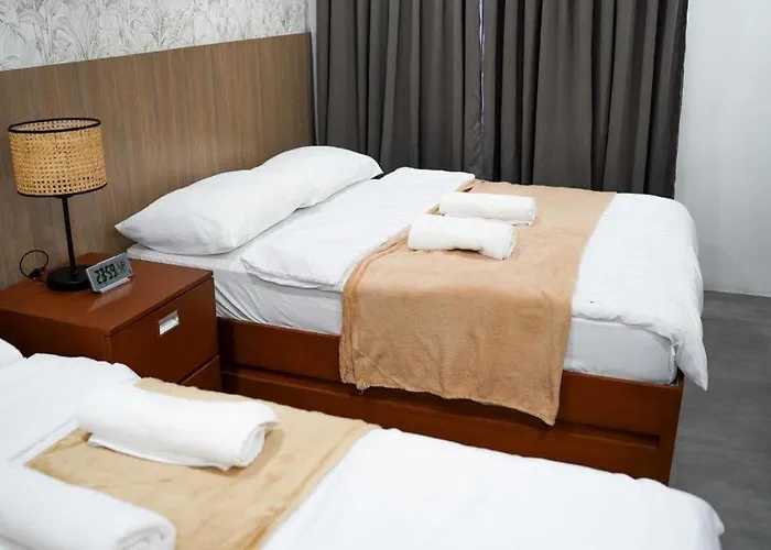 Oyo 1168 Gimaca Boutique & Cafe Hotel Manila